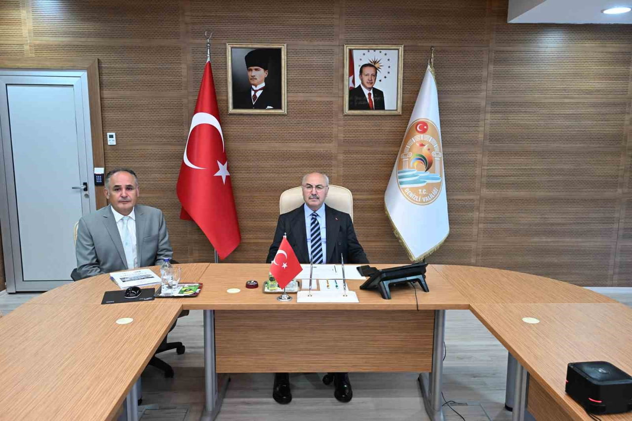 DENİZLİ VALİSİ YAVUZ SELİM KÖŞGER, KÜLTÜR VE TURİZM BAKAN YARDIMCI NADİR ALPASLAN BAŞKANLIĞINDA...
