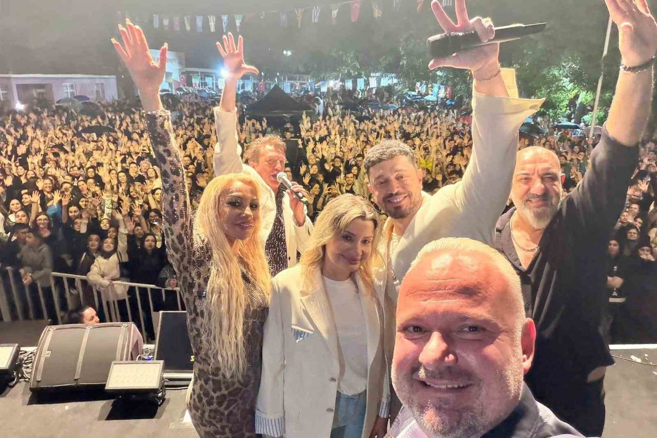 DERYA BEDAVACI VE MURAT BOZ KONSERLERİ YOĞUN İLGİ GÖRÜRKEN, HAKAN DOĞANAY VE SEVTUĞ...