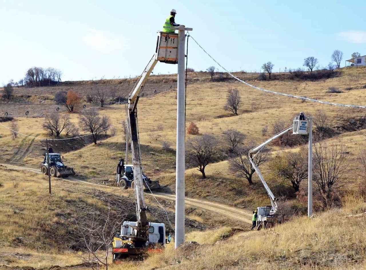 DİCLE ELEKTRİK, DİYARBAKIR’IN ERGANİ İLÇESİNDE ENERJİ ALTYAPISINI GÜÇLENDİRMEK İÇİN 2026 YILI...