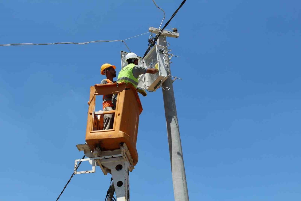 DİCLE ELEKTRİK, ŞANLIURFA'NIN HARRAN VE AKÇAKALE İLÇELERİNDE SON YILLARDA GERÇEKLEŞTİRDİĞİ 470...