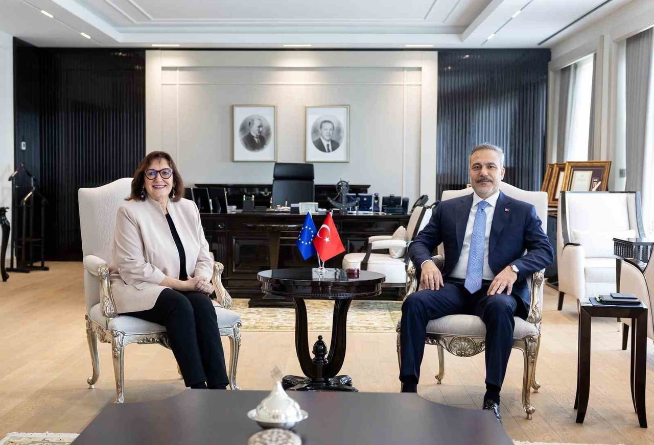 DIŞİŞLERİ BAKANI HAKAN FİDAN, AB AKDENİZ KOMİSERİ DUBRAVKA SUİCA İLE BİR ARAYA GELDİ.