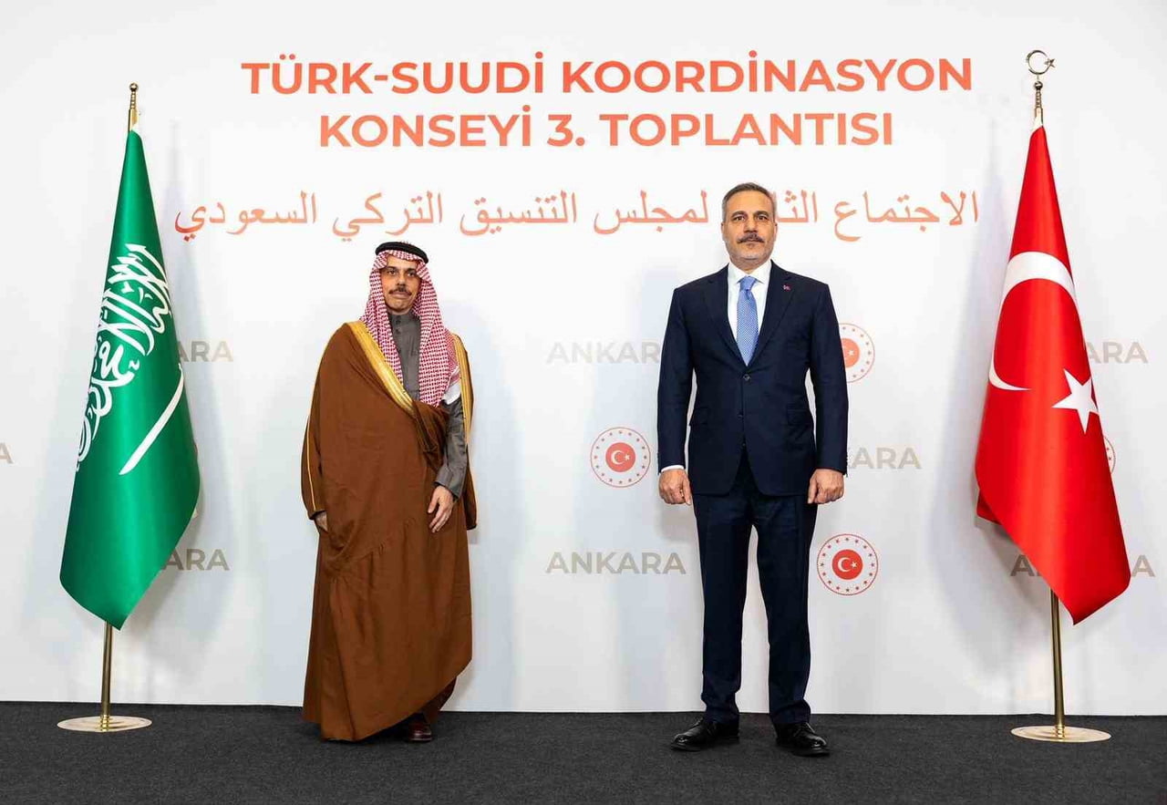 DIŞİŞLERİ BAKANI HAKAN FİDAN, SUUDİ ARABİSTAN DIŞİŞLERİ BAKANI PRENS FAYSAL BİN FERHAN AL-SUUD İLE...