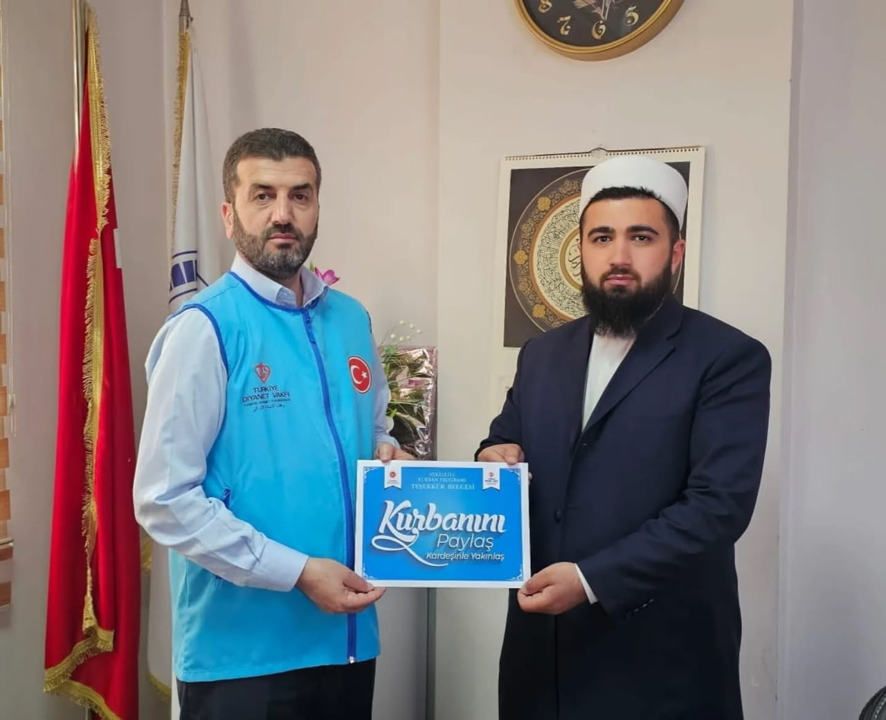 DİYARBAKIR'IN ÇERMİK İLÇESİNDE GÖREVLİ İMAM, 54 VEKALETLİ KURBAN BAĞIŞI TOPLADI.