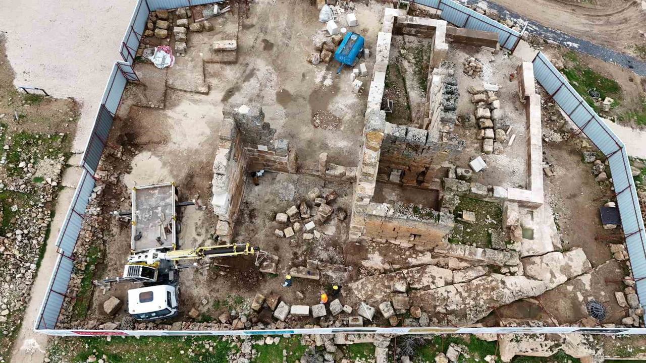 DİYARBAKIR'IN ÇINAR İLÇESİNDE BULUNAN UNESCO DÜNYA MİRASI GEÇİCİ LİSTESİ'NDEKİ 3 BİN YILLIK...
