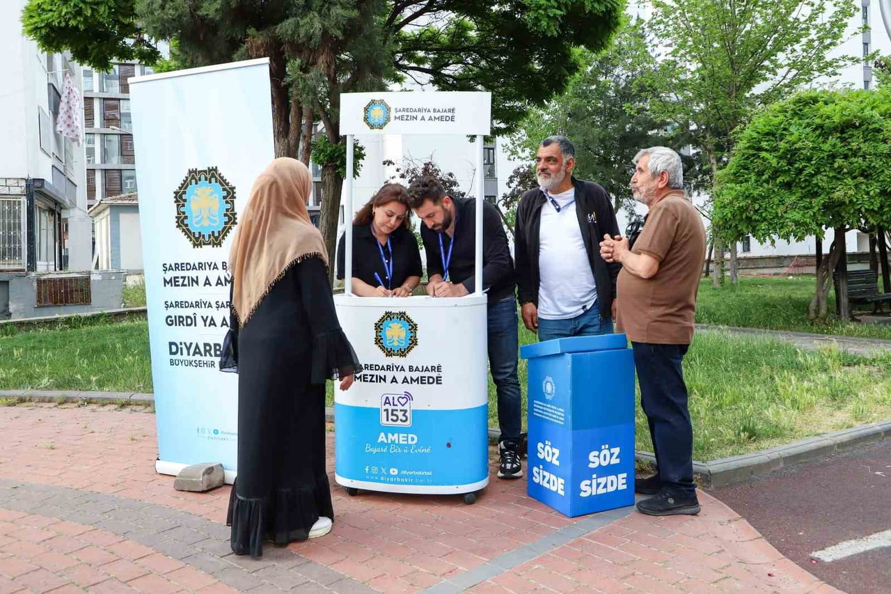 DİYARBAKIR BÜYÜKŞEHİR BELEDİYESİ, HAVALARIN İYİLEŞMESİYLE BİRLİKTE VATANDAŞLARIN SORUN, TALEP VE...