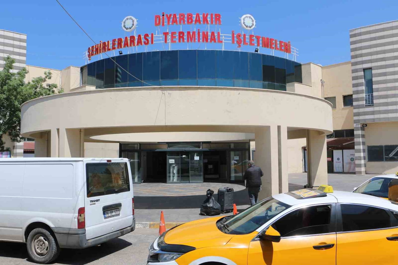 DİYARBAKIR ŞEHİRLER ARASI OTOBÜS TERMİNALİ