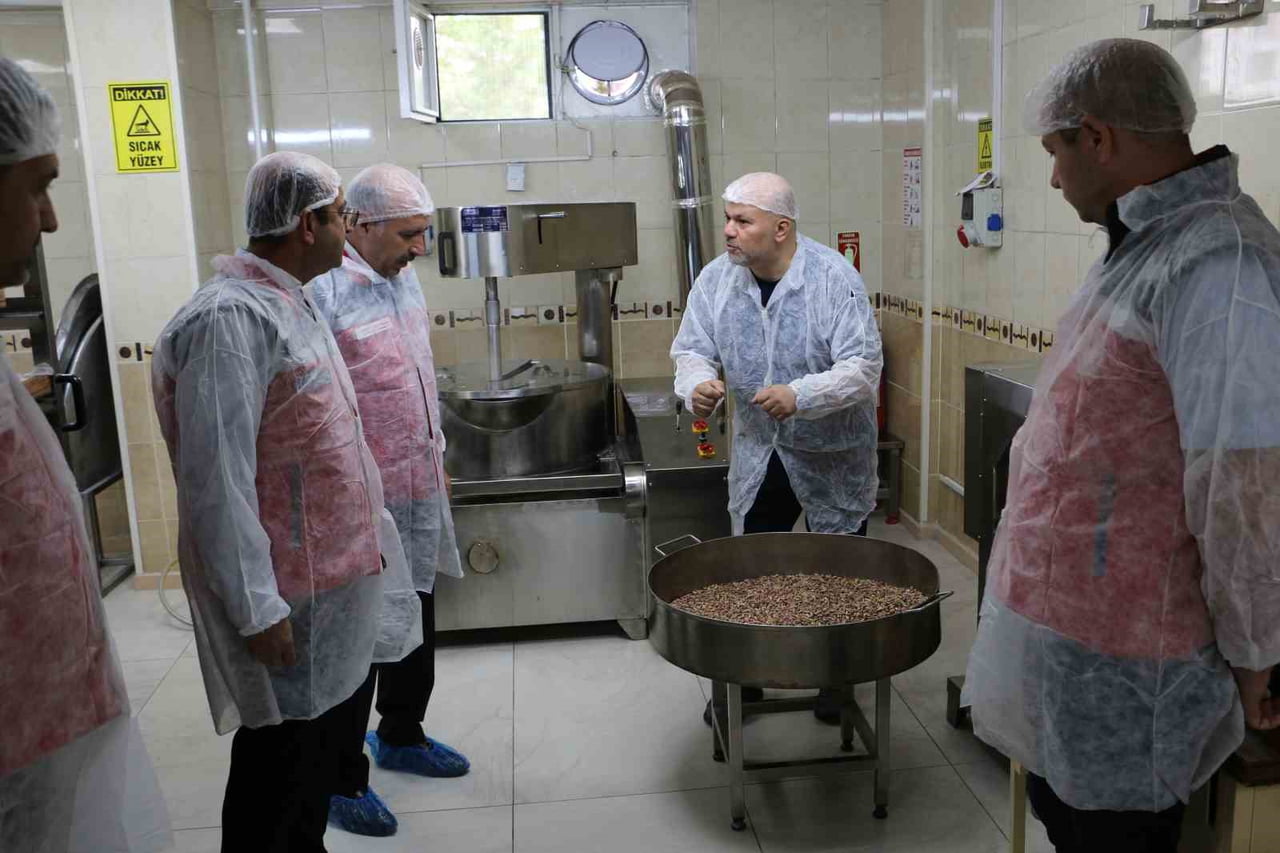 DİYARBAKIR TARIM VE ORMAN İL MÜDÜRLÜĞÜ, YAKLAŞAN KURBAN BAYRAMI ÖNCESİ GIDA ÜRÜNLERİNİN İMALAT VE...