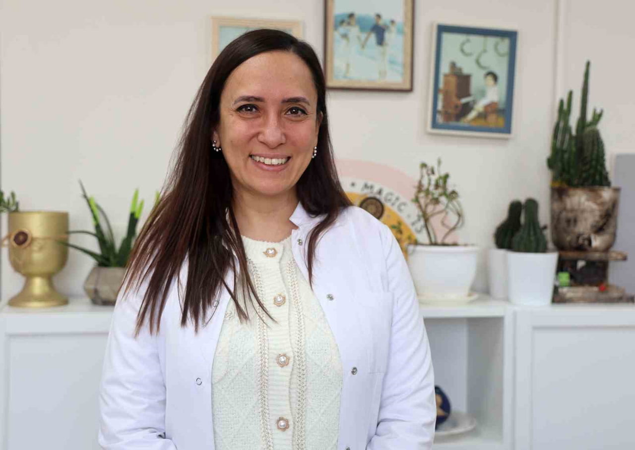 DOÇ. DR. ÖZGE METİN AKCAN