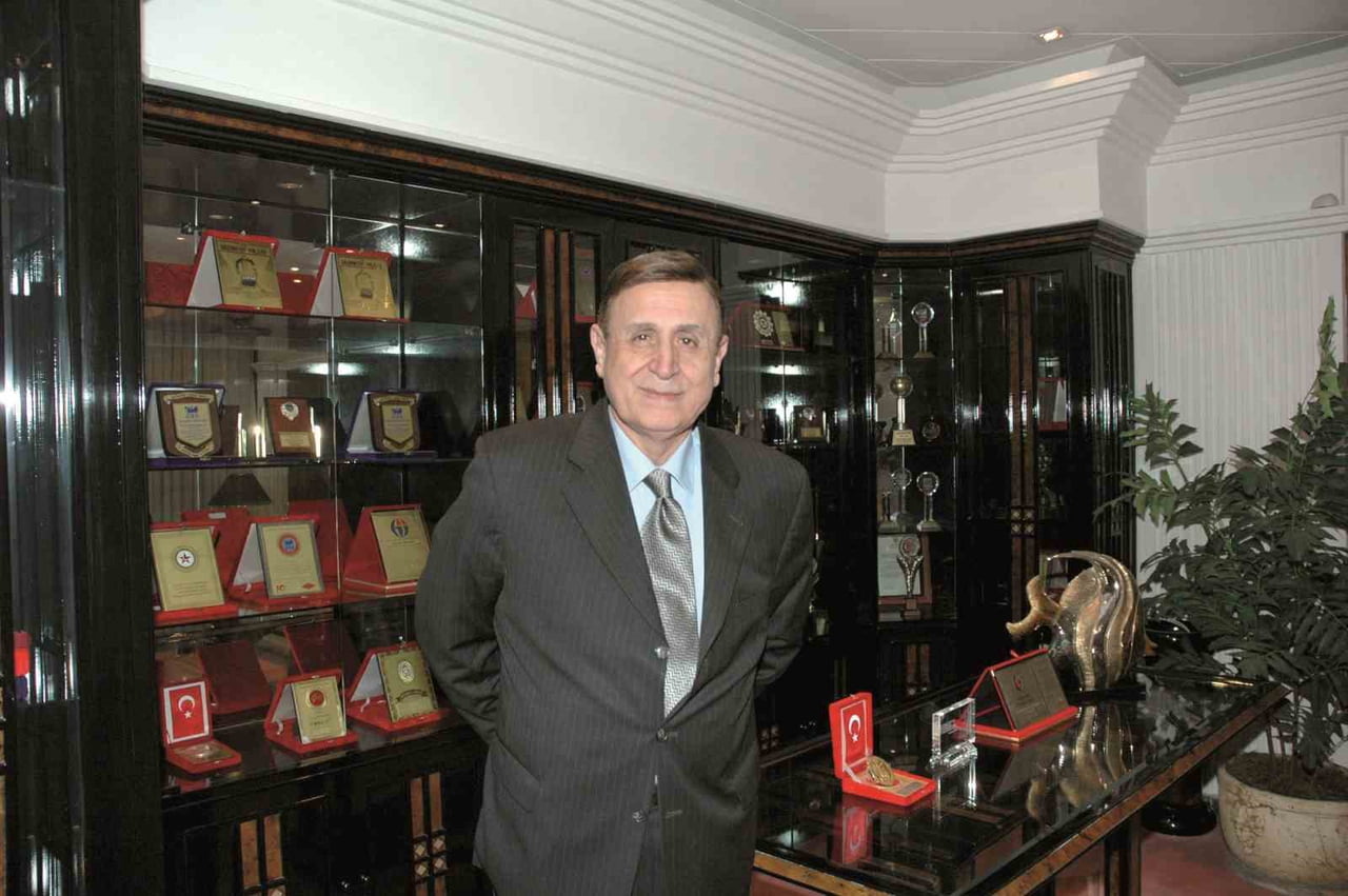 DUAYEN SANAYİCİ M. NACİ TOPÇUOĞLU ANILACAK