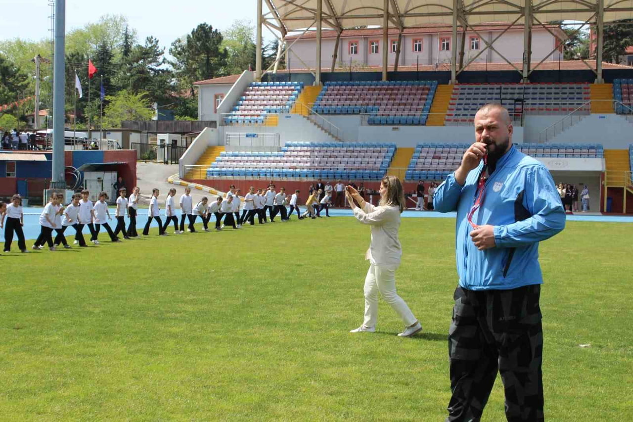 DÜNYA SAĞLIK İÇİN HAREKET ET GÜNÜ’NDE YÜRÜDÜLER