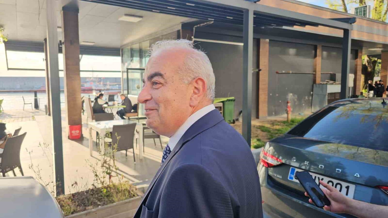 DURUŞMA SONRASI ÇETİN BOZKURT GAZETECİLERE AÇIKLAMALARDA BULUNDU