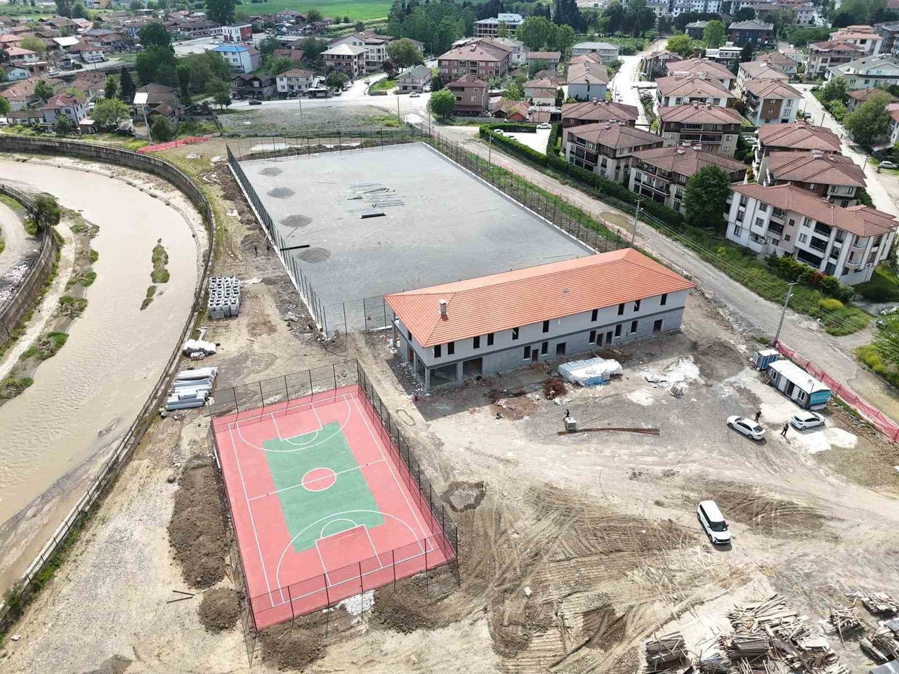 DÜZCE BELEDİYE BAŞKANI DR. FARUK ÖZLÜ’NÜN 100 PROJESİ ARASINDA YER ALAN VE KİREMİTOCAĞI...