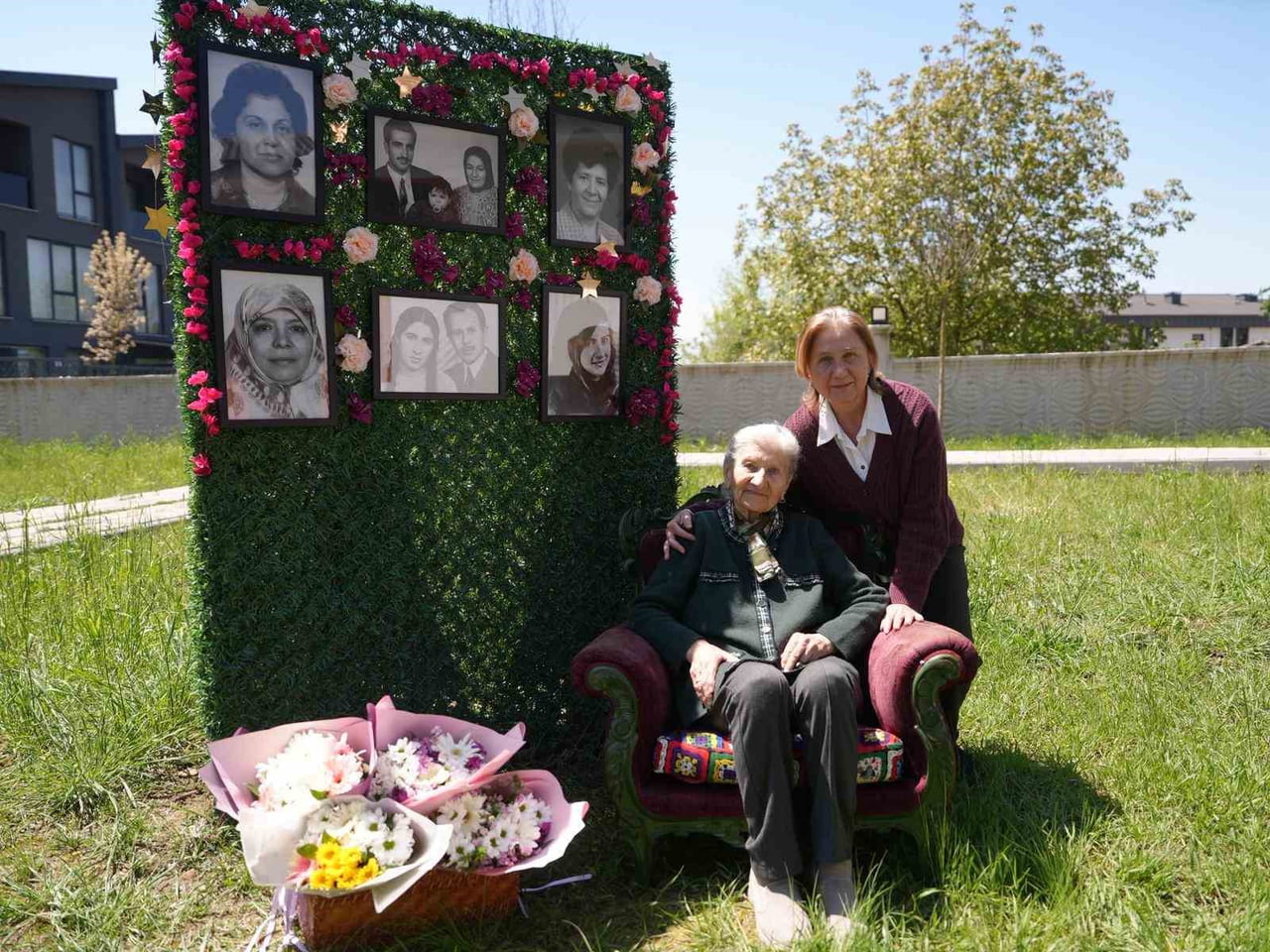 DÜZCE BELEDİYESİ ERTAN UÇAR ALZHEİMER HASTALARI GÜNDÜZ BAKIM MERKEZİ'NDE ANNELER GÜNÜ PROGRAMI...