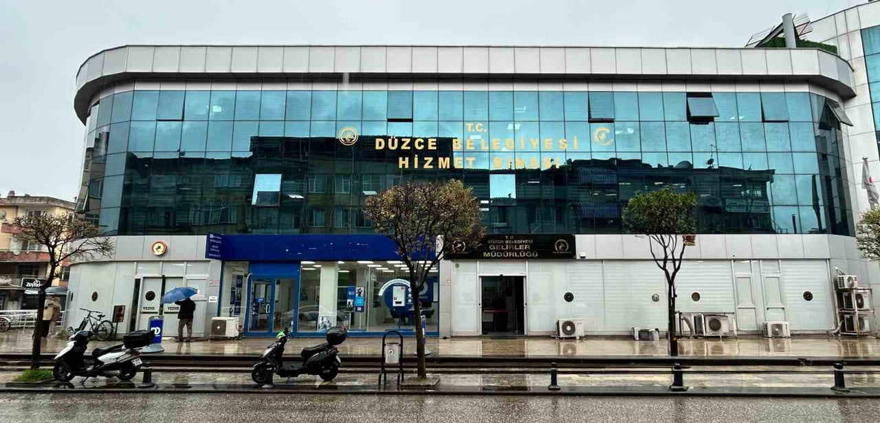 DÜZCE BELEDİYESİ GELİRLER MÜDÜRLÜĞÜ TARAFINDAN YAPILAN AÇIKLAMAYA GÖRE; EMLAK VERGİSİ, İLAN VE...