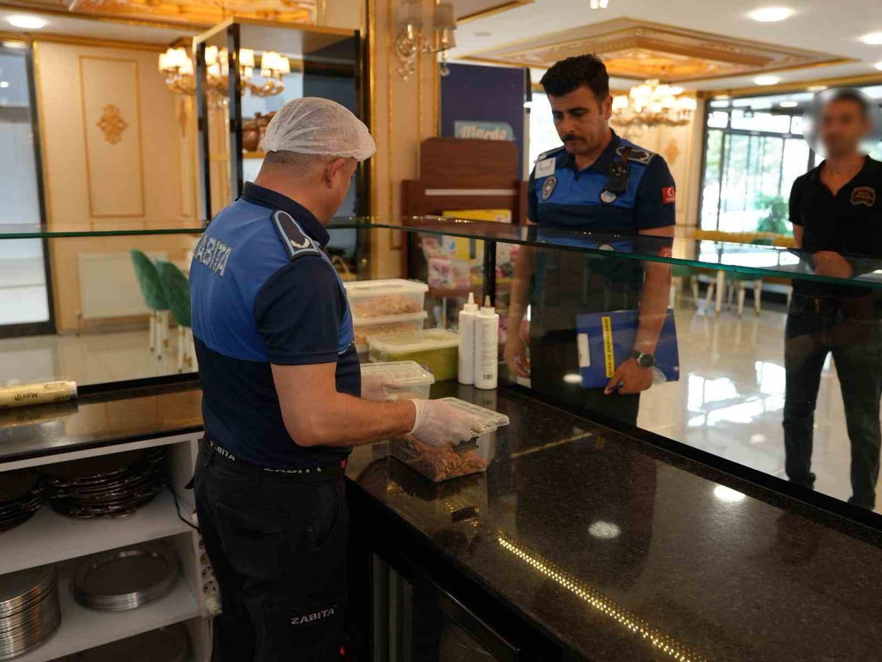 DÜZCE’DE FIRIN VE PASTA İMALAT VE SATIŞ NOKTALARI DENETLENDİ