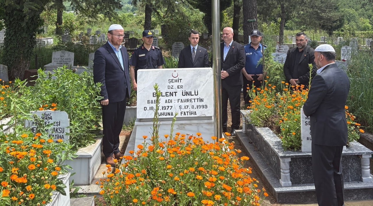 DÜZCE’NİN ÇİLİMLİ İLÇESİNDE, KAYMAKAM FURKAN ALPAY, BELEDİYE BAŞKANI YILMAZ YILDIZ KURBAN BAYRAMI...