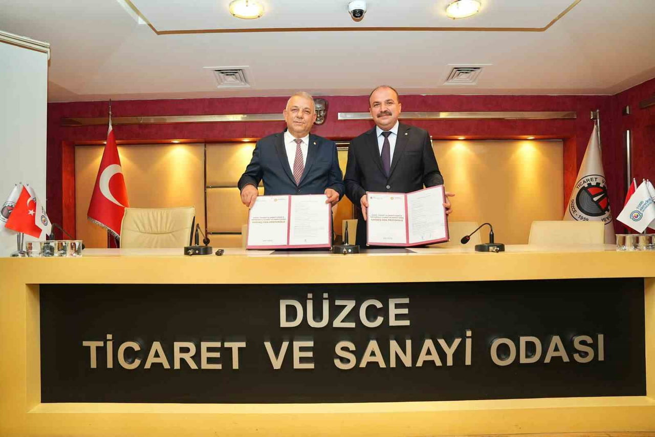 DÜZCE TİCARET VE SANAYİ ODASI (TSO) İLE SAFRANBOLU TSO ARASINDA KARDEŞ ODA PROTOKOLÜ...
