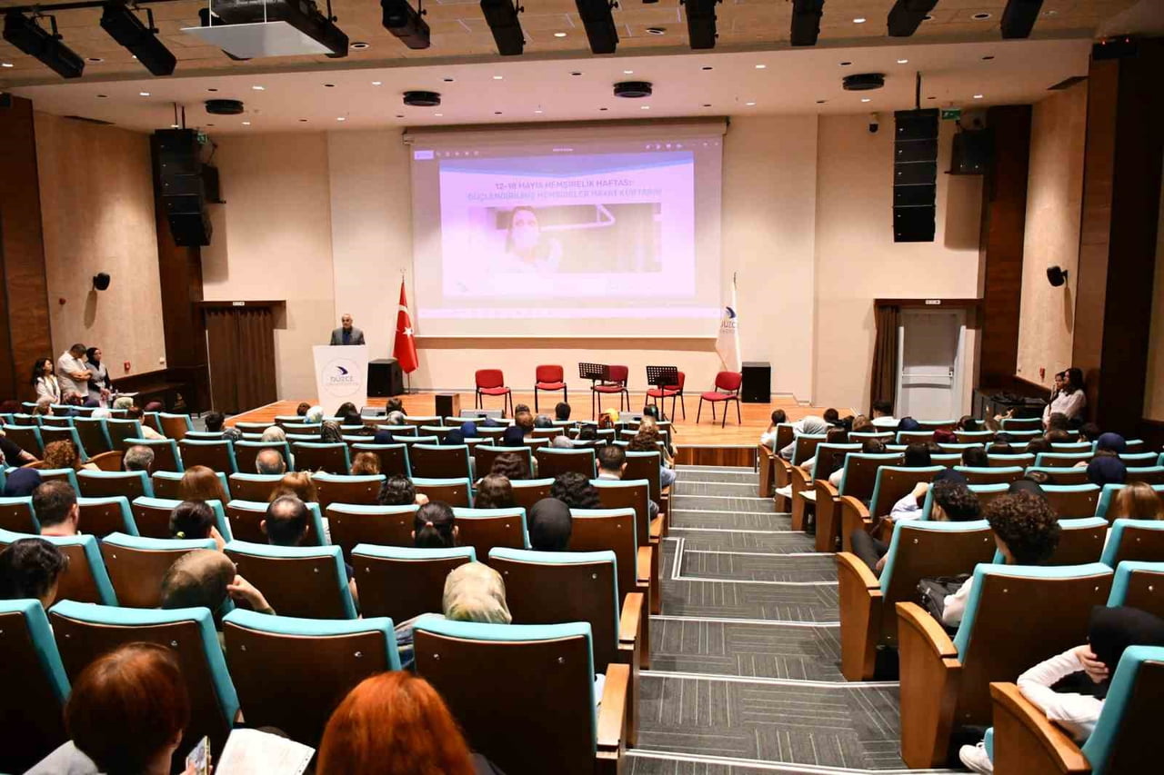 DÜZCE ÜNİVERSİTESİ SAĞLIK BİLİMLERİ FAKÜLTESİ İLE KARİYER GELİŞTİRME VE MEZUN İZLEME UYGULAMA...