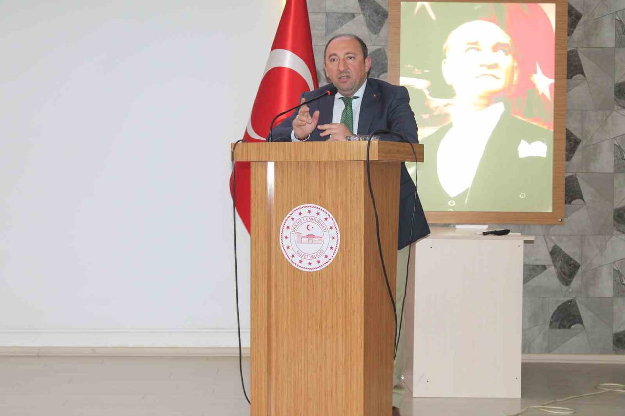 DÜZCE VALİ YARDIMCISI ÖMER SAĞLAM, KIRSAL KALKINMA DESTEKLERİNİN ÜRETİCİLER VE YATIRIMCILAR İÇİN...