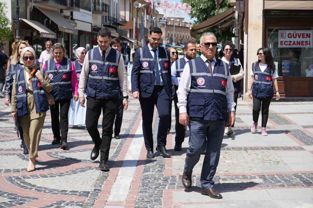 EDİRNE’DE BAYRAM ÖNCESİ FAHİŞ FİYAT VE ETİKET DENETİMİ SIKLAŞTI