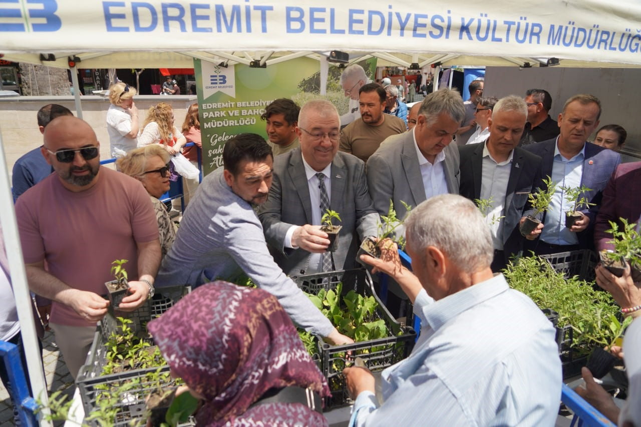 EDREMİT BELEDİYESİ, TARIMIN TEŞVİK EDİLMESİ VE GELENEKSEL ATA TOHUMLARININ KORUNMASI AMACIYLA...