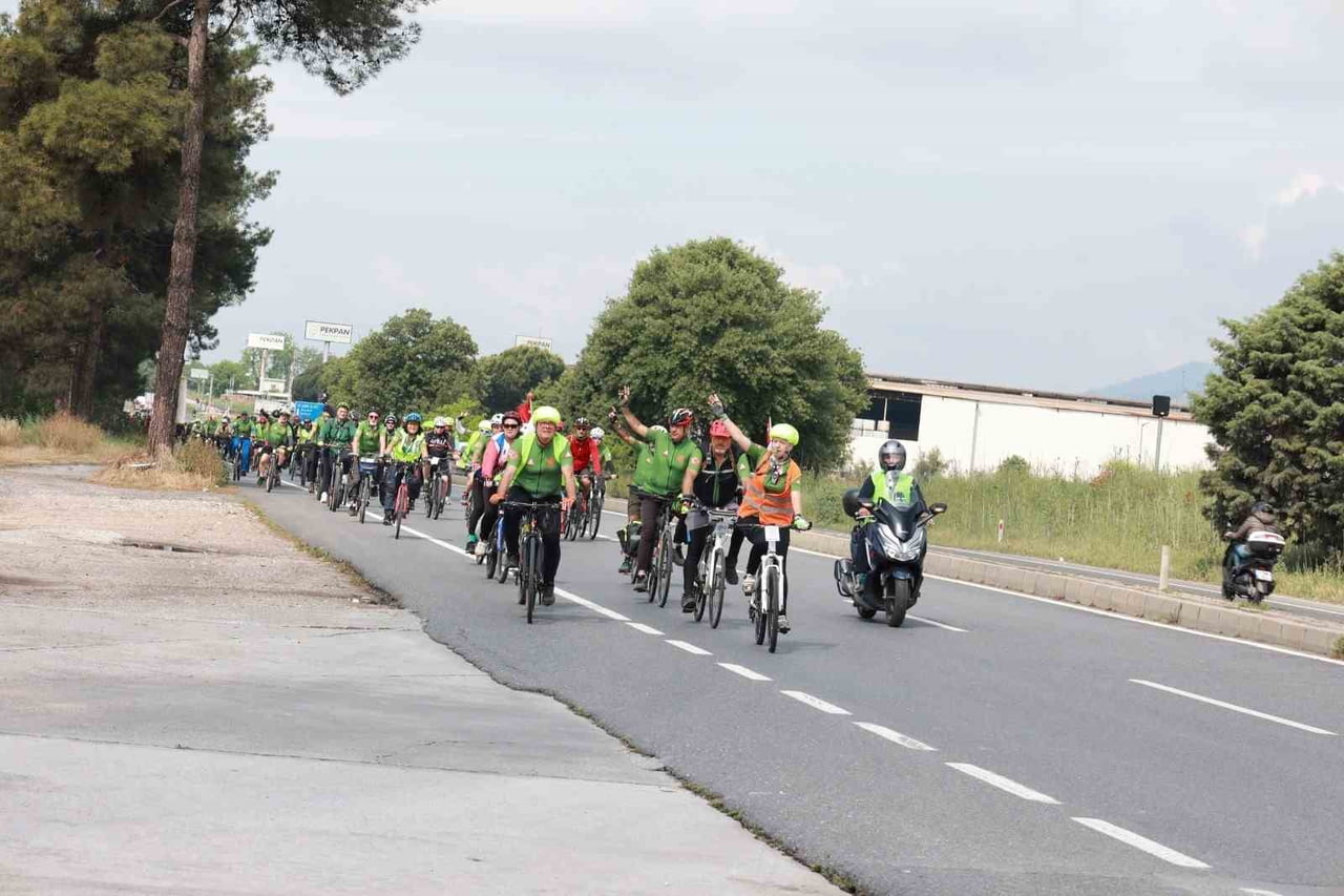 EFELER’DE PEDALLAR TARİHE DÖNÜYOR