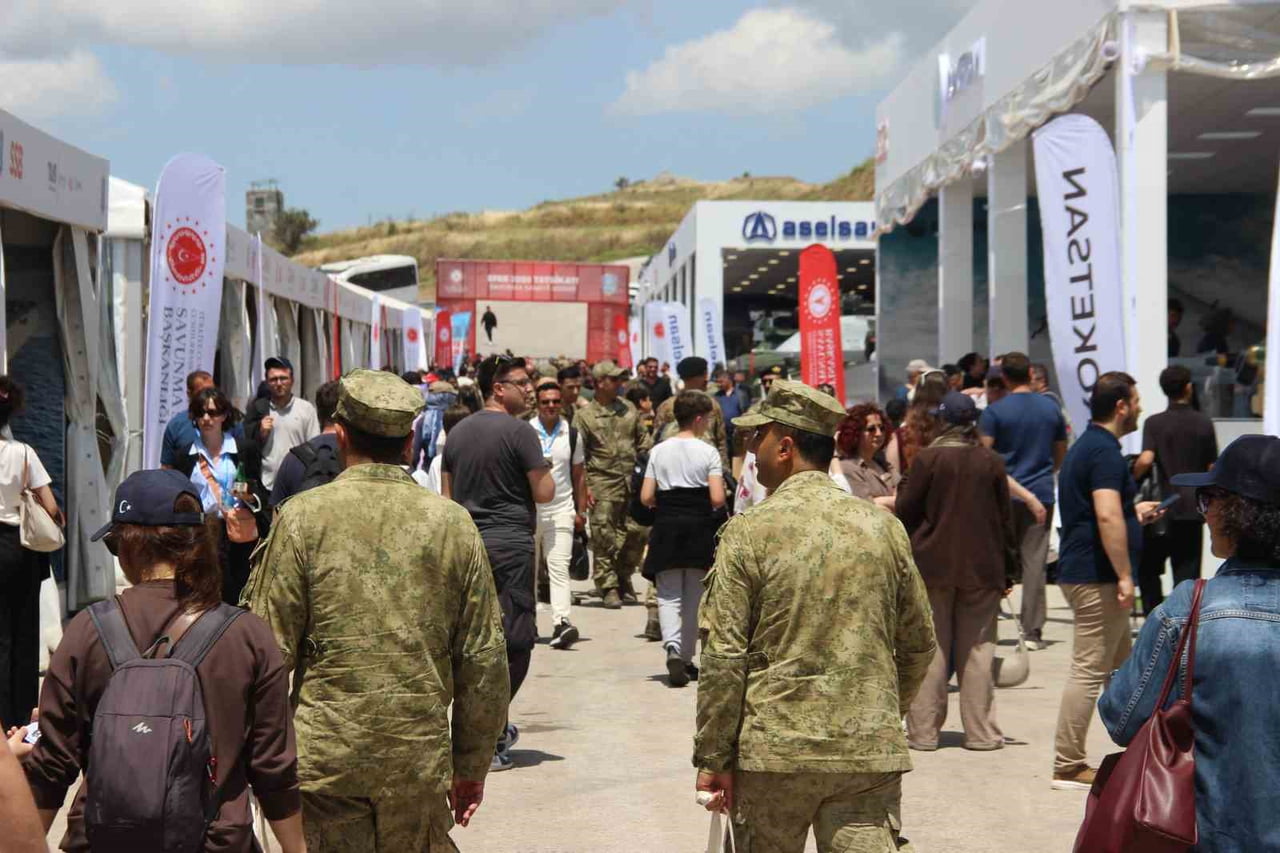 EFES 2026 BİRLEŞİK MÜŞTEREK FİİLİ ATIŞLI ARAZİ TATBİKATI KAPSAMINDA DÜZENLENEN SAVUNMA SANAYİ...
