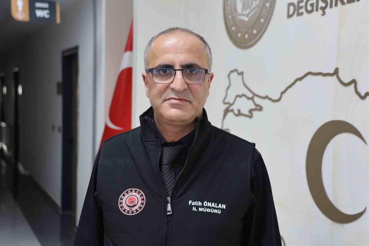 ELAZIĞ'DA DEPREM KONUTLARINDAN KENTSEL DÖNÜŞÜME, GERİ DÖNÜŞÜMDEN PROJELERE BİRÇOK ÇALIŞMA YÜRÜTEN...