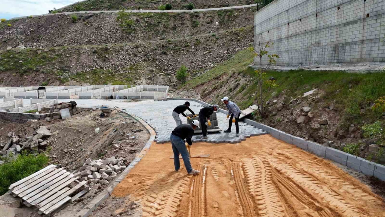 ELAZIĞ BELEDİYESİ KURBAN BAYRAMI ÖNCESİNDE VATANDAŞLARIN HUZURLU VE GÜVENLİ BİR BAYRAM GEÇİRMELERİ...