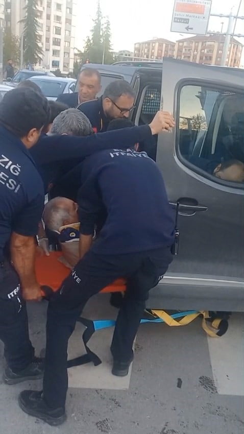 ELAZIĞ’DA 3 ARACIN KARIŞMASI SONUCU MEYDANA GELEN ZİNCİRLEME TRAFİK KAZASINDA 3 KİŞİ...