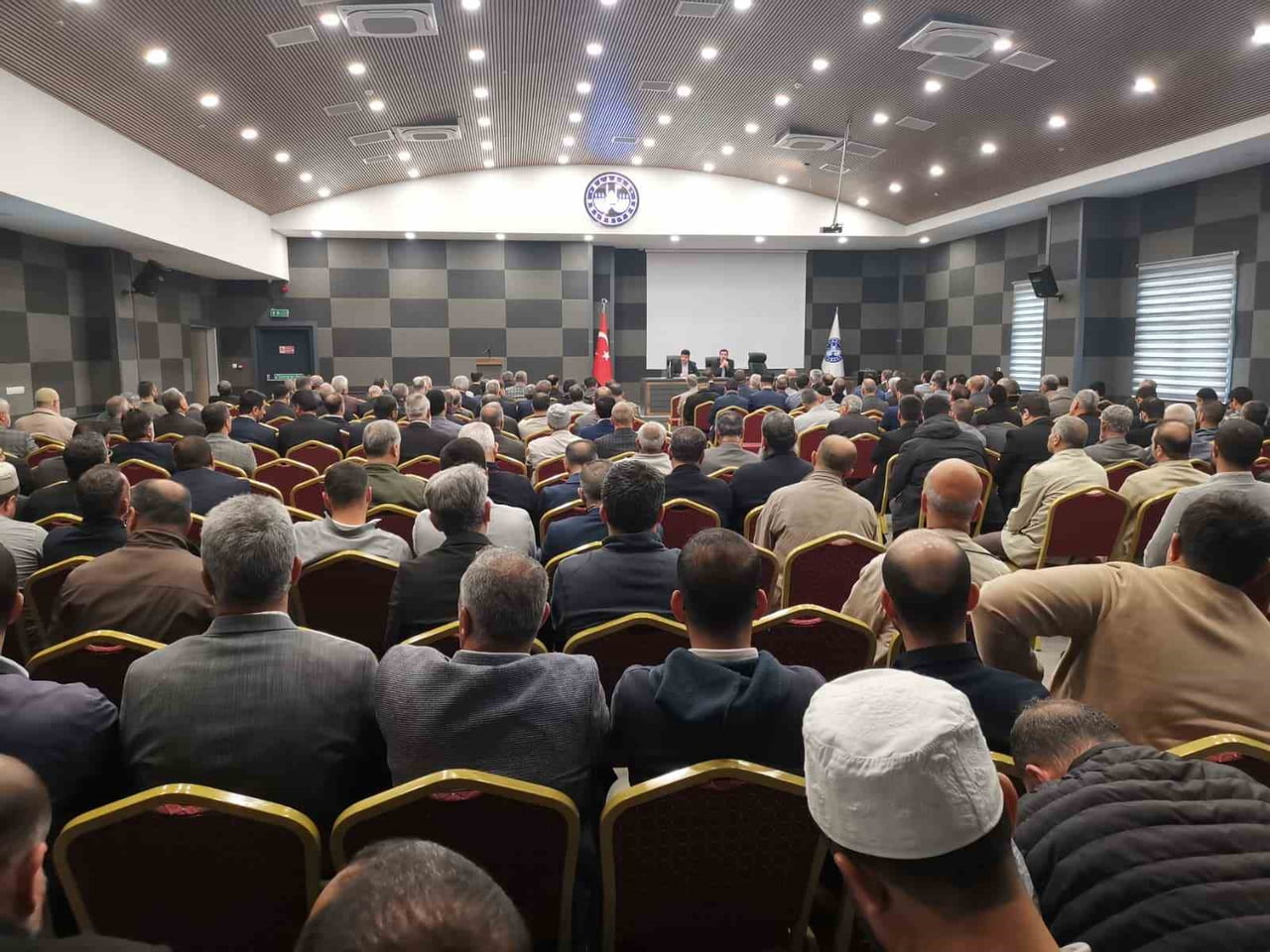 ELAZIĞ’DA DİN GÖREVLİLERİ TOPLANTISI