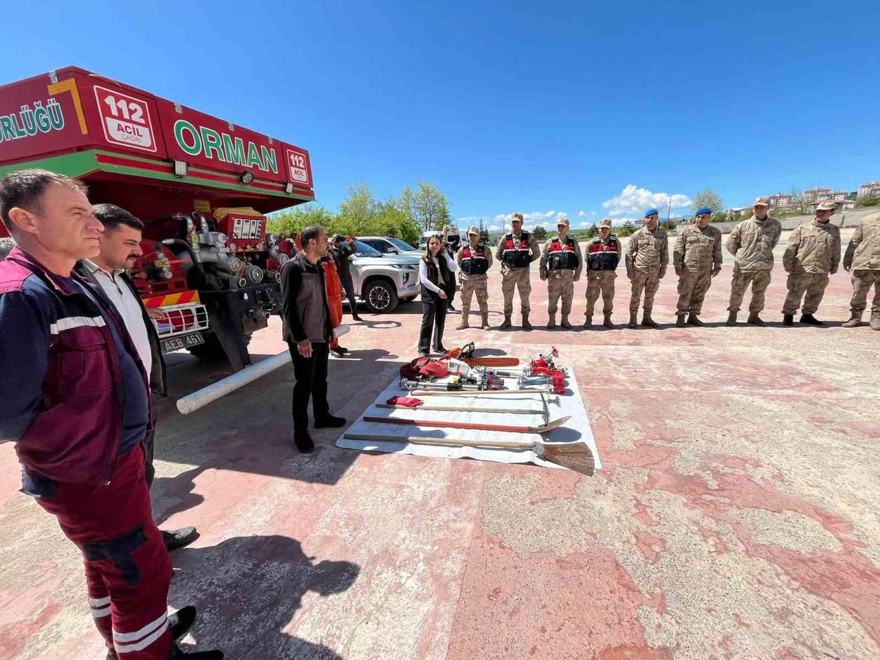 ELAZIĞ’DA ORMAN YANGINLARIYLA MÜCADELE KAPSAMINDA JANDARMA PERSONELİNE EĞİTİM VERİLDİ.