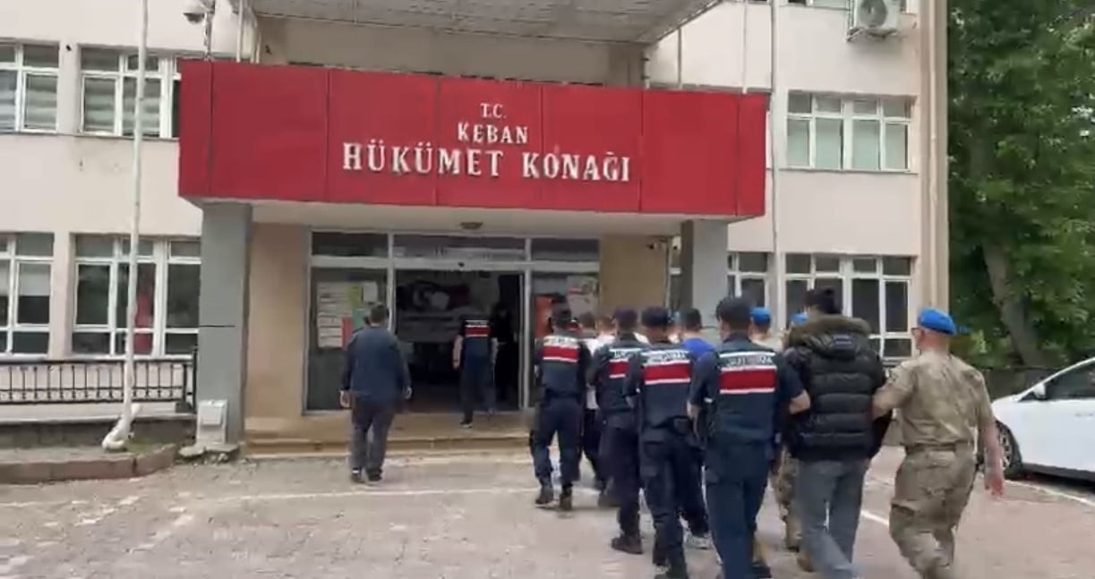 ELAZIĞ MERKEZLİ 10 İLDE DÜZENLENEN VE 6 ŞÜPHELİNİN TUTUKLANDIĞI DOLANDIRICILIK OPERASYONUNDA...