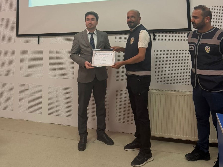 EMET MYO’DA KADES UYGULAMASI VE DOLANDIRICILIKLA MÜCADELE EĞİTİMİ