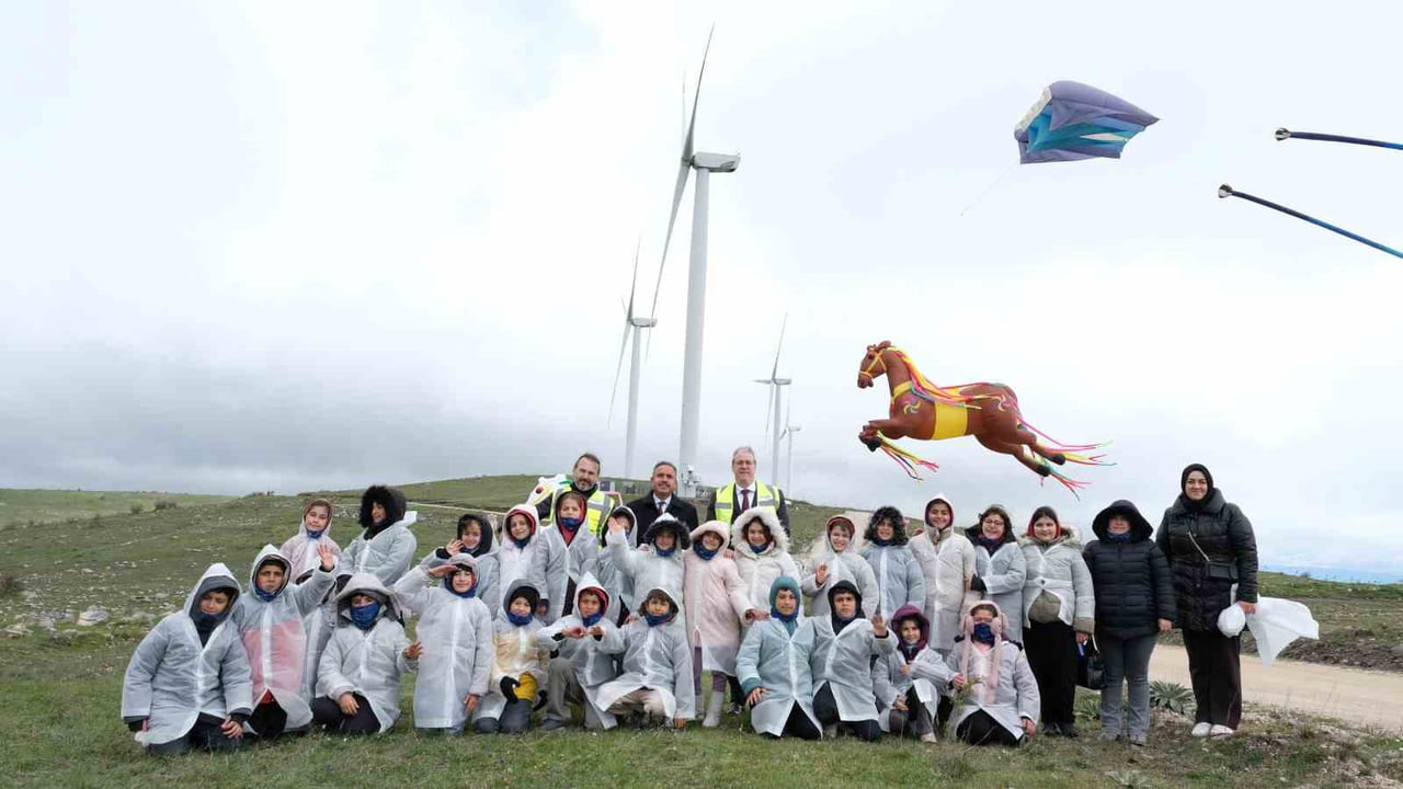 ENERJİSİNİN TAMAMINI YENİLENEBİLİR KAYNAKLARDAN ÜRETEN EKSİM ENERJİ, 2025 YILINDA GERÇEKLEŞTİRDİĞİ...