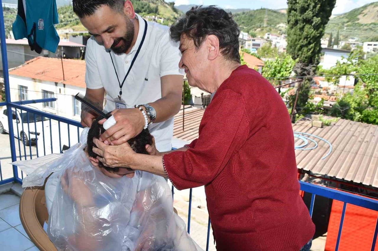 ENGELLİ VE YAŞLILARA HİZMET