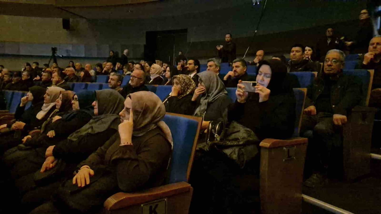 ERÖRLE MÜCADELE EDERKEN ŞEHİT OLAN ASKERLERİN AİLELERİNİN VE GAZİLERİN O GÜNLERİ ANLATTIĞI ‘BEDEL'...