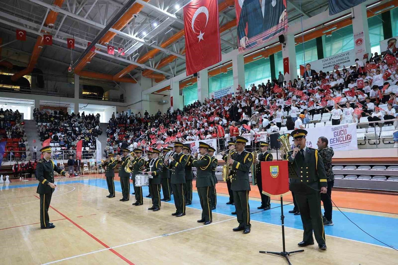 ERZİNCAN’DA 19 MAYIS COŞKUSU
