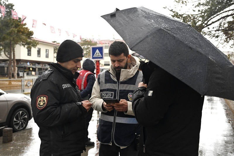 ERZİNCAN VALİLİĞİ, KURBAN BAYRAMI VE 9 GÜNLÜK TATİL SÜRESİNCE KENT GENELİNDE HUZUR VE GÜVENLİĞİN...