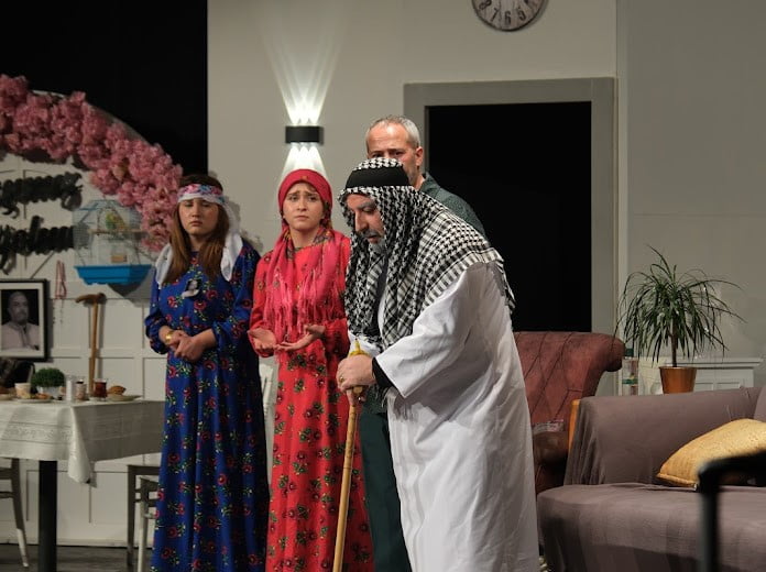 ERZURUM BÜYÜKŞEHİR BELEDİYESİ ŞEHİR TİYATROSU TARAFINDAN SAHNELENEN "ORGANİYASYON-HELVAYI YEDİK"...