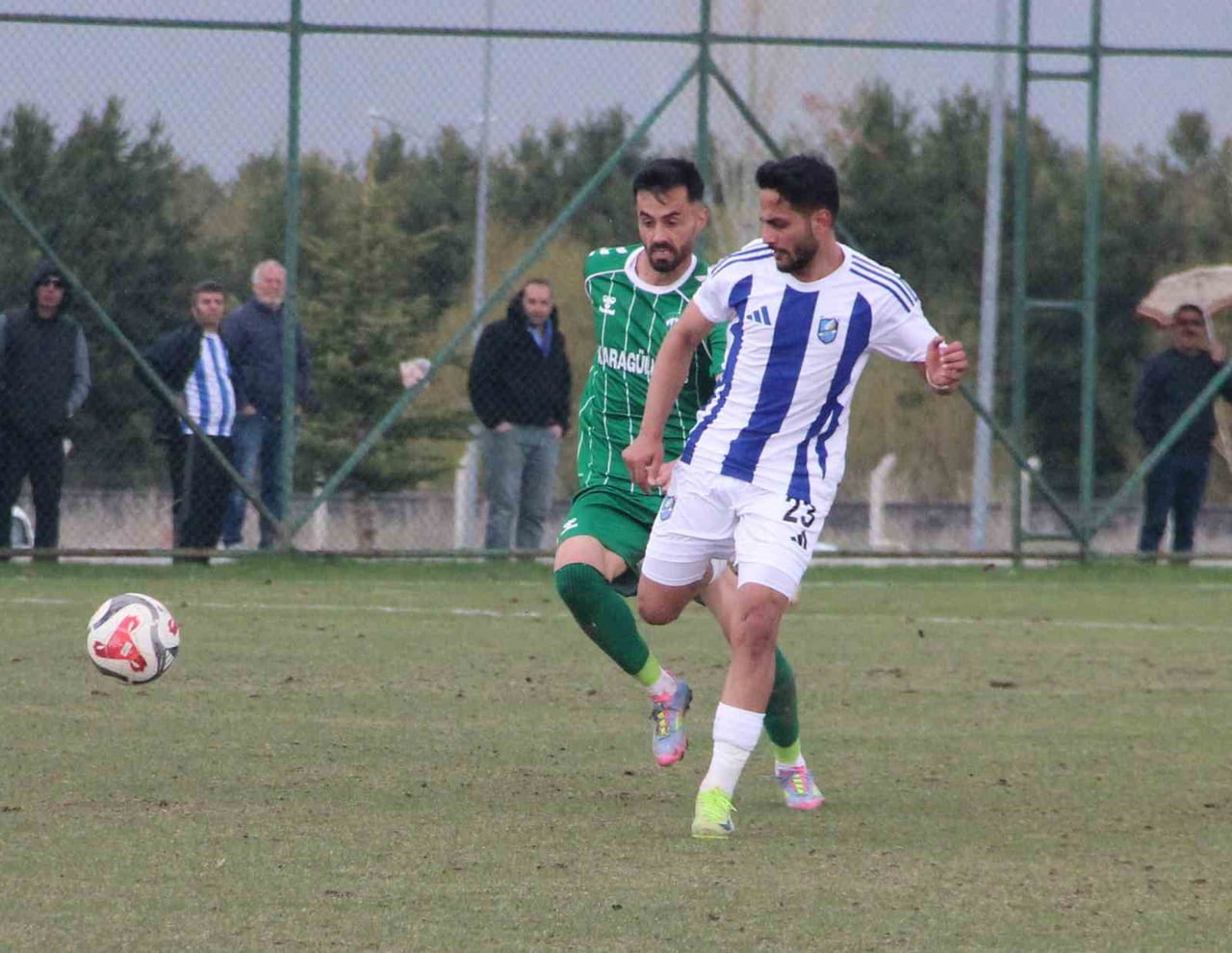 ERZURUM BÜYÜKŞEHİR BELEDİYESİ SPOR KULÜBÜ, SAHASINDA KARŞILAŞTIĞI SİVASGÜCÜ BELEDİYESPOR’A 2-0...