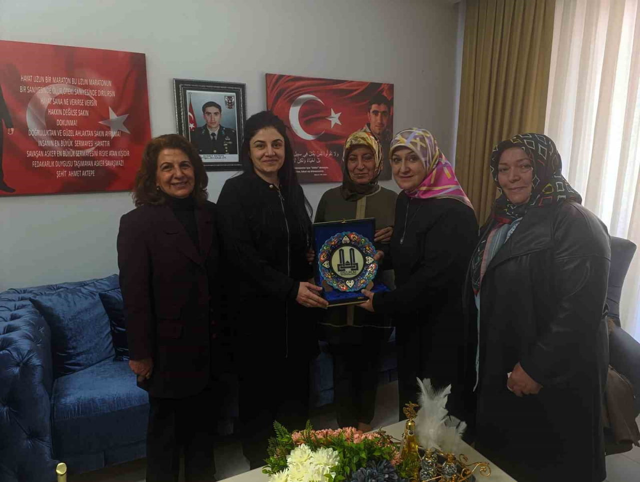 ERZURUM KENT KONSEYİ KADIN MECLİSİ, ANNELER GÜNÜ DOLAYISIYLA ŞEHİT VE GAZİ AİLELERİNE YÖNELİK...