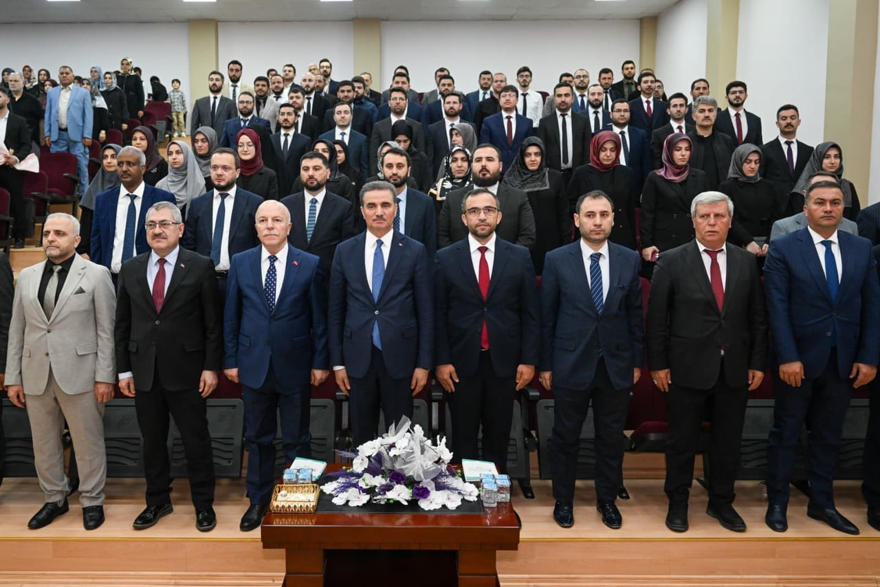 ERZURUM ÖMER NASUHİ BİLMEN DİNİ YÜKSEK İHTİSAS MERKEZİ'NDE DÜZENLENEN MEZUNİYET PROGRAMI, PROTOKOL...