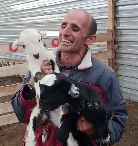 ERZURUM’UN TORTUM İLÇESİNDE YAŞAYAN VE SOSYAL MEDYADA PAYLAŞTIĞI DOĞAL YAŞAM VİDEOLARIYLA TANINAN...