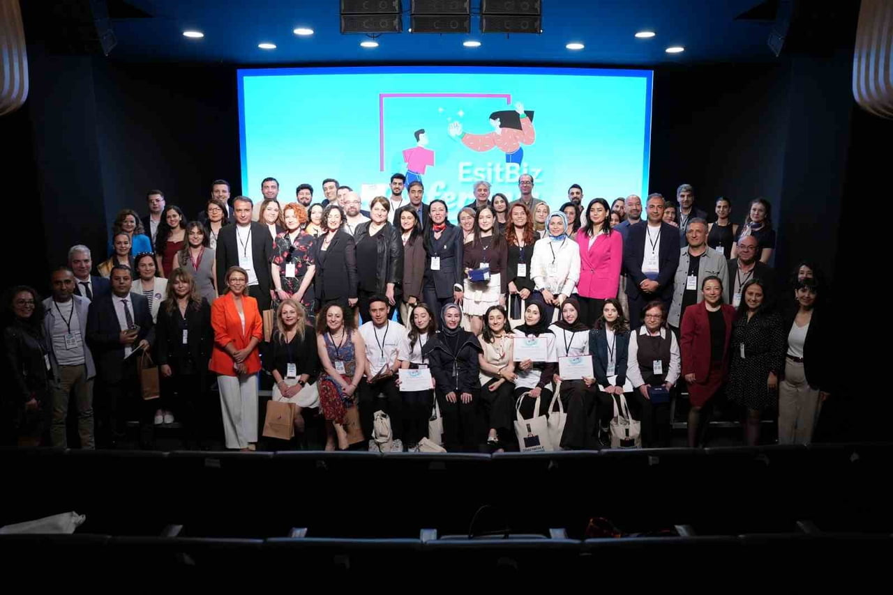 EŞİTBİZ KONFERANSI, ÜÇÜNCÜ KEZ GERÇEKLEŞTİ.