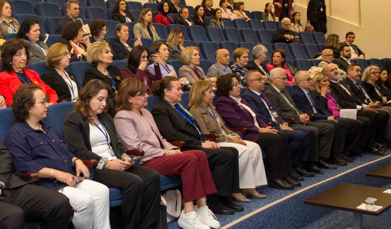 ESKİŞEHİR OSMANGAZİ ÜNİVERSİTESİ (ESOGÜ) SAĞLIK BİLİMLERİ FAKÜLTESİ EV SAHİPLİĞİNDE DÜZENLENEN...