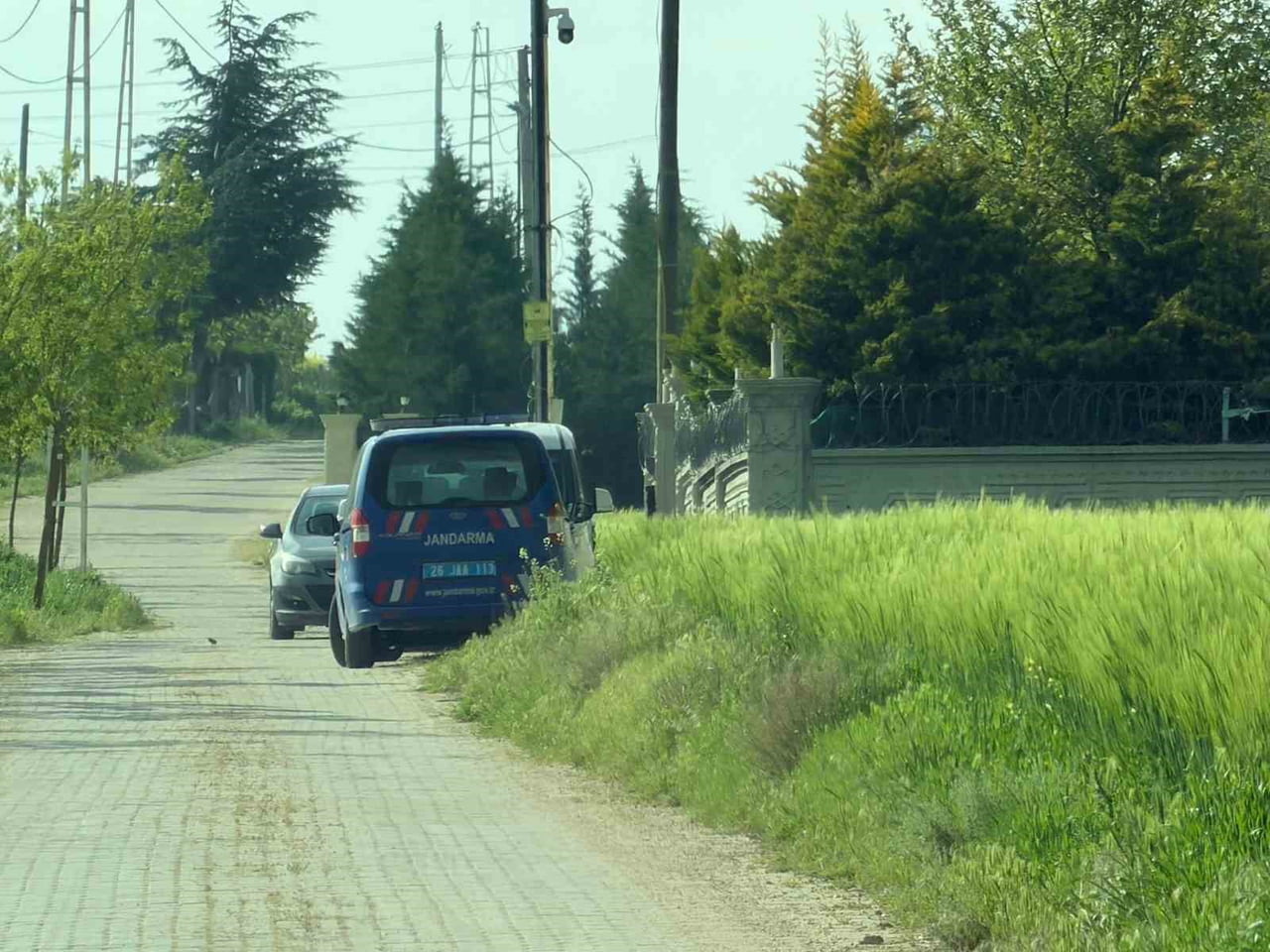 ESKİŞEHİR TEPEBAŞI BELEDİYESİ VE ÇALIŞANLARIN EVLERİNE YÖNELİK SABAH SAATLERİNDE OPERASYON...