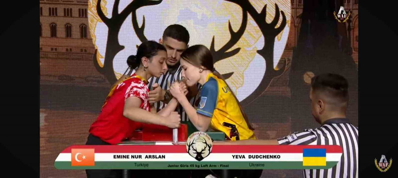ESKİŞEHİRLİ LİSE ÖĞRENCİSİ EMİNE NUR ARSLAN, MACARİSTAN’IN BAŞKENTİ BUDAPEŞTE’DE DÜZENLENEN AVRUPA...