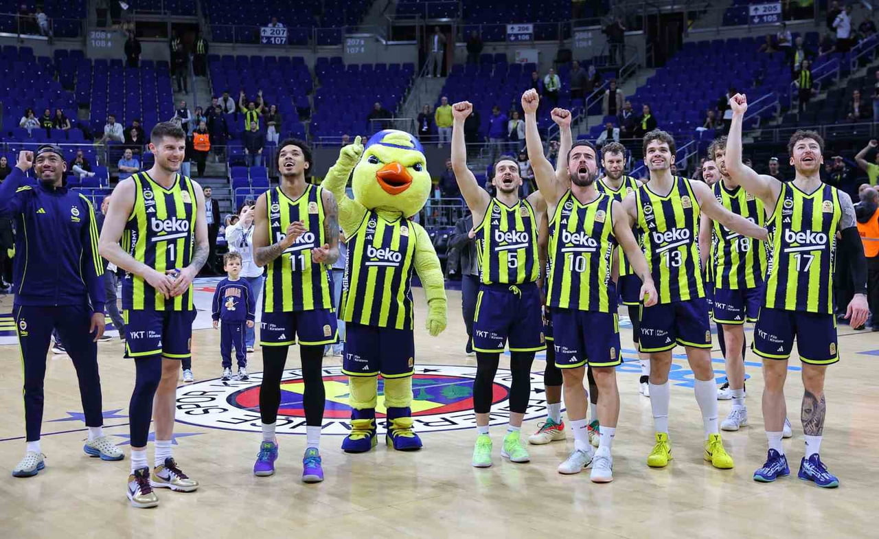 EUROLEAGUE'DE FİNAL FOUR'A KALAN FENERBAHÇE BEKO, 22-24 MAYIS'TA ATİNA'DA DÜZENLENECEK...