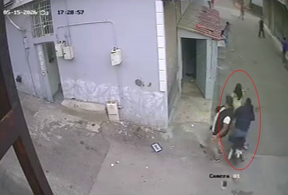 FECİ KAZA GÜVENLİK KAMERASINA YANSIDI.